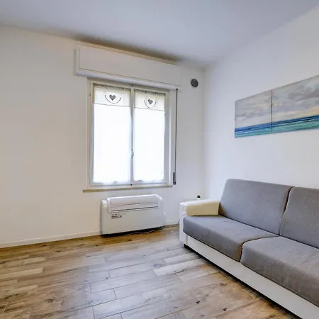 Cesare Apartamento