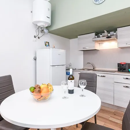 Cesare Apartamento